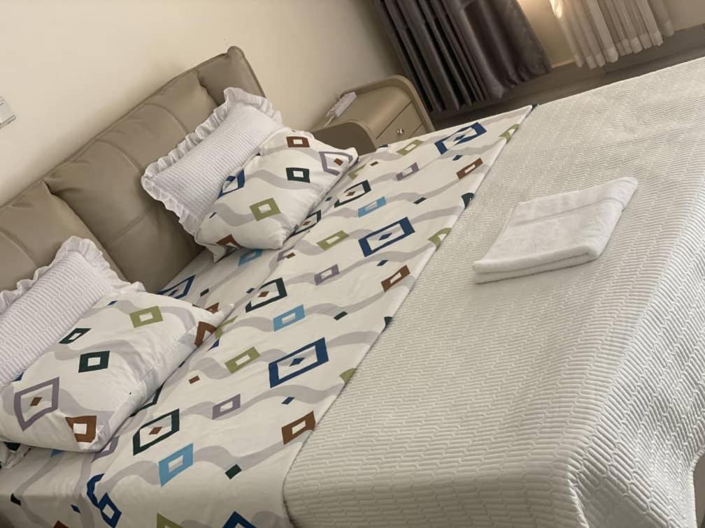Adriel Homes Kigali Exteriör bild